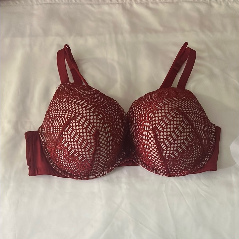 Elegant Red Lace Bra